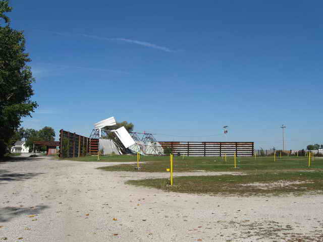 Skyway Drive-In - 2013 Photo (newer photo)